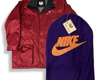 XL Vintage Nike Jacket and Cover