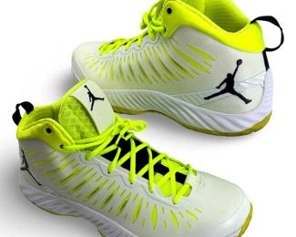 Vibrant Jordan Super.Fly MVP Sneakers