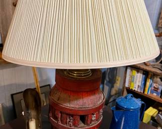 Red wood barrel lamp