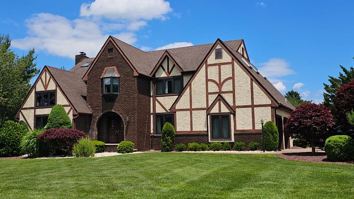 WALL TWP...3 DAY DESIGNER BLOW OUT MOVING... starts on 6/14/2024