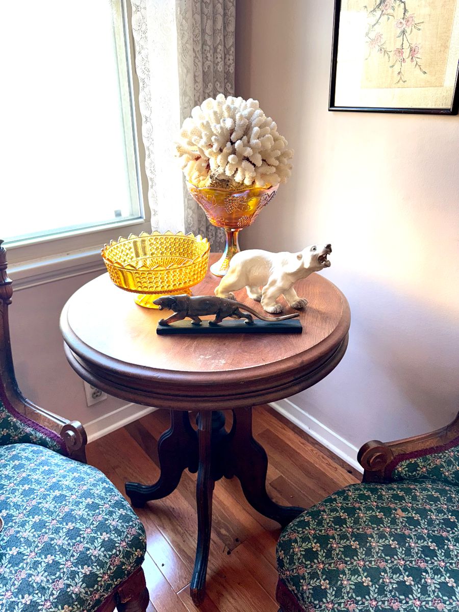 VALLEY VILLAGE ESTATE SALE in Valley Village, CA starts on 6/14/2024