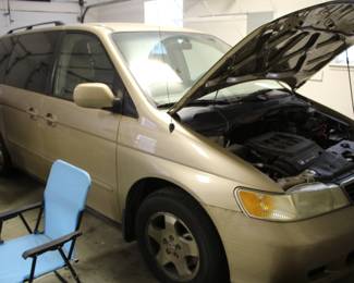 2001 Honda Odyssey VIN 2HKRL187X1H589617 . . . 30,304 Miles