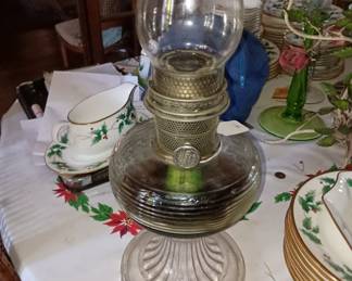 Vintage Aladdin oil lamp
Beehive