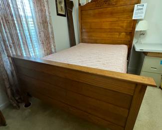 Antique bed