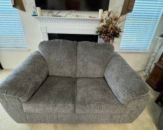 Newer nice gray love seat