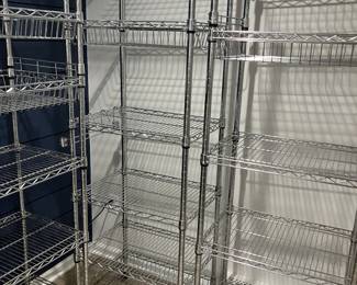 More metal shelvingb