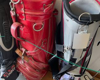 Golf bags 