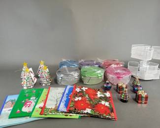 Lot 135 | Nostalgic Christmas Trees, Ornaments, & More!
