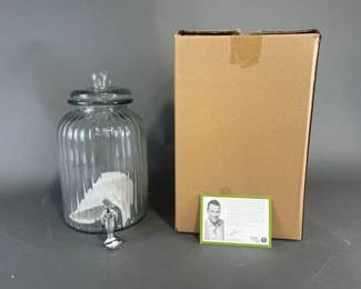 Lot 18 | Glass Drink Dispensers
