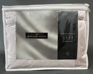 Lot 25 | Northern Nights Feather Down Quilt Twin
