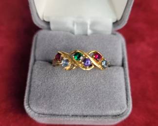 Lot 4h | 10K Gold Ring With Gemstones
