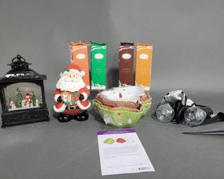 Lot 234 | Christmas Lot
