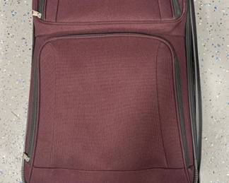 Lot 227 | American Tourister Luggage Set
