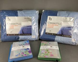 Lot 265 | Comforters & Mac Book Protector & Case
