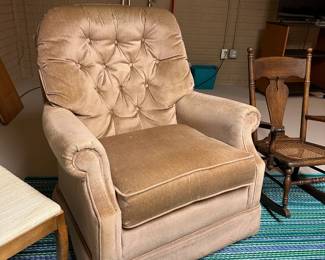 Vintage Lazy Boy Pink Velvet Arm Chair 