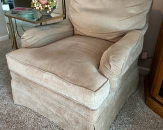 Sherrill Furniture Side Arm Chair 