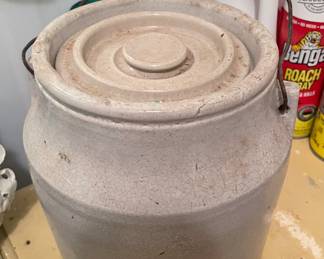 Pickle crock. With lid and bail handle 