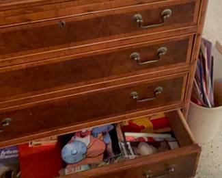 From Hulett’s back when. Good condition high end chest with inlay  has writing surface pull out 