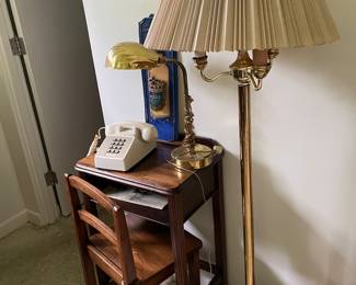 Cute phone table w chair  lamps etc 