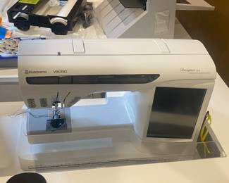 Husqvarna Viking Embroidery Machine 