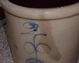 ASSORTED ANTIQUES A FULL ROOM TO UNPACK & CROCKS - REDWING - BEE HIVE - ETC