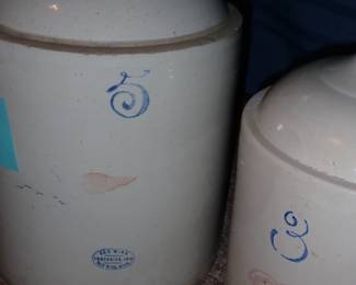 ASSORTED ANTIQUES A FULL ROOM TO UNPACK & CROCKS - REDWING - BEE HIVE - ETC