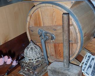 ASSORTED ANTIQUES A FULL ROOM TO UNPACK