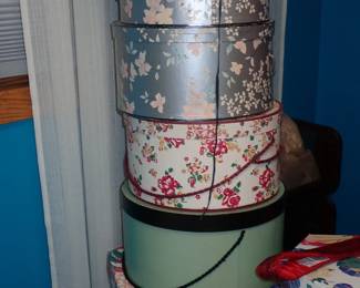 HAT BOXES
