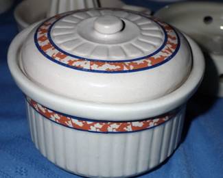 ASSORTED ANTIQUES A FULL ROOM TO UNPACK & CROCKS - REDWING - BEE HIVE - ETC