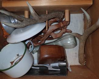 ASSORTED ANTIQUES A FULL ROOM TO UNPACK & CROCKS - REDWING - BEE HIVE - ETC