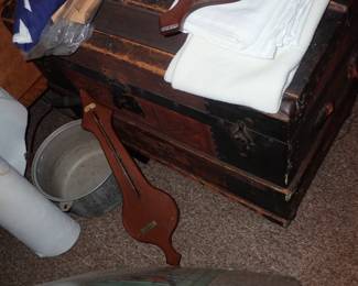 ASSORTED ANTIQUES A FULL ROOM TO UNPACK & CROCKS - REDWING - BEE HIVE - ETC