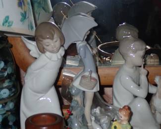 ASSORTED ANTIQUES A FULL ROOM TO UNPACK