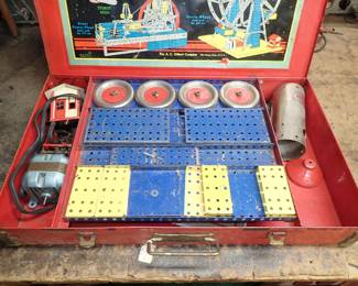 ERECTOR SETS OVER 15 BOXES OF ERECTOR SETS IN ORIGINAL BOXES