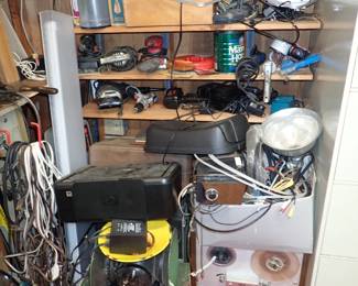 TOOLS AND THIS ROOM WILL BE LOT BOXES OF ITEMS