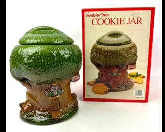 #178 • McCoy Keebler Elf Treehouse Cookie Jar #350 - NIB
