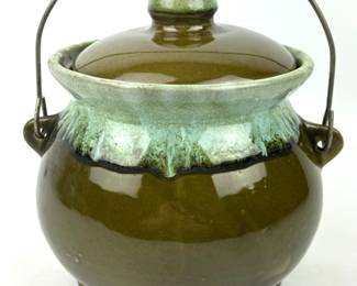#74 • Hull Bean Pot Cookie Jar Drip Glaze Avacado Color

