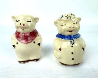 #103 • Shawnee Salt & Pepper Shaker Small Pigs Smiley & Winnie 1940's
