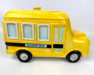 #70 • International School Bus Cookie Jar - 1993
