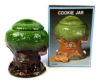 #16 • McCoy Keebler Elf Treehouse Cookie Jar #350
