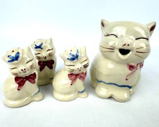 #207 • Shawnee Pottery Puss 'n Boots Creamer Pitcher, Salt & Pepper Shakers - 1940s
