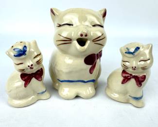#205 • Shawnee Pottery Puss 'n Boots Creamer Pitcher, Salt & Pepper Shakers - 1940s
