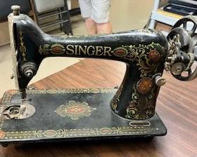 1930 Singer Sewing Machine