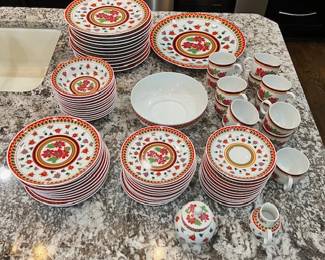 Service for 12 - Heinrich full set of dishes, serving platter and bowl, creamer and sugar. Gypsy pattern.