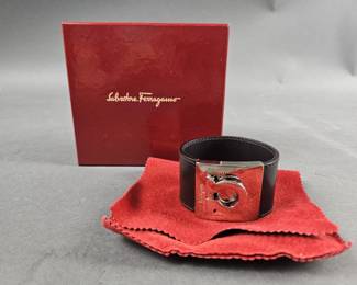 Lot 69 | Ferragamo Chocolate Brown Leather Bracelet