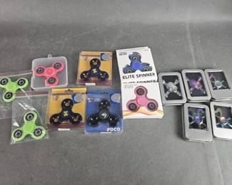 Lot 143 | Lot of Fidget Spinners