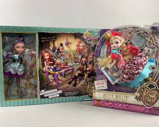 Lot 112 | Ever After High Hat-Tastic Party & Apple White