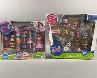 Lot 119 | Littlest Pet Shop Sugar Chic Shoppe & 10 Pack
