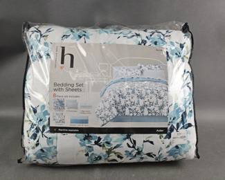 Lot 300 | New Home Expressions Queen Bedding Set