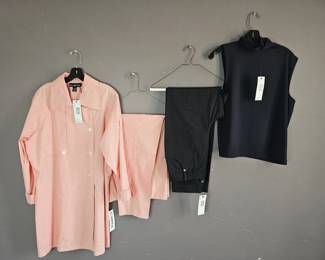 Lot 258 | Vtg Company Ellen Tracy Coral Plaid 2pc & More!