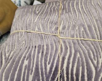 Kravit, Shumacher, Romo, 
Lee Jofa, Quadro Brentano, Fabricade, Johnrosselli Fabrics, Fortuny, Jim Thompson, Holland & Sherry, and more! 